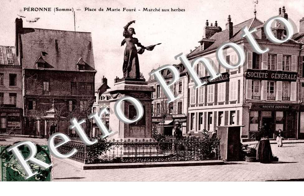 Place de Marie Fouré - Marché aux herbes