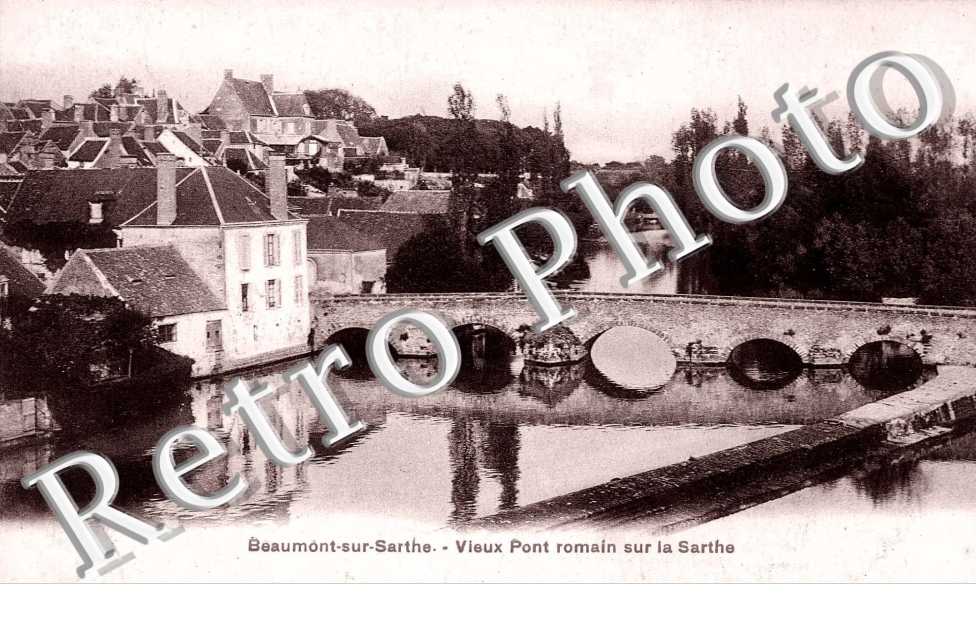 Vieux pont romain sur la Sarthe