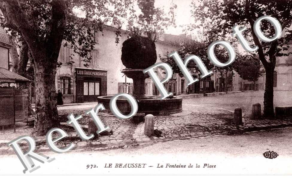 La fontaine de la Place