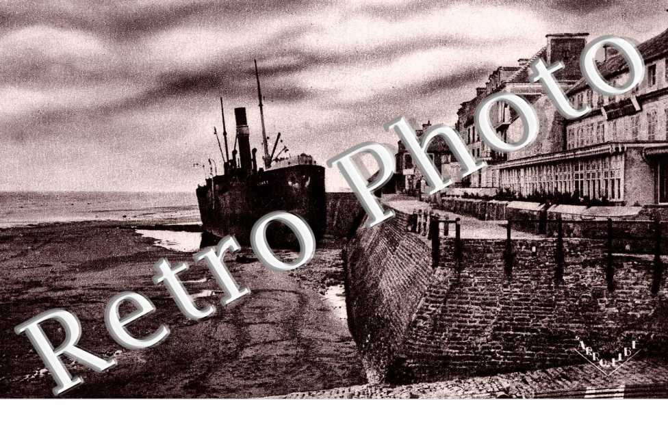 Le Komet échoué par basse mer