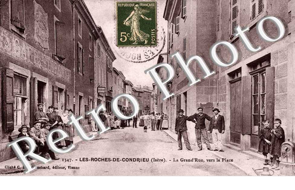 la Grande Rue vers la place