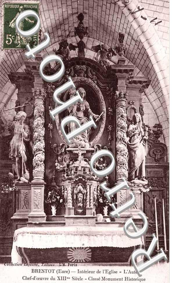 Interieur de l'eglise