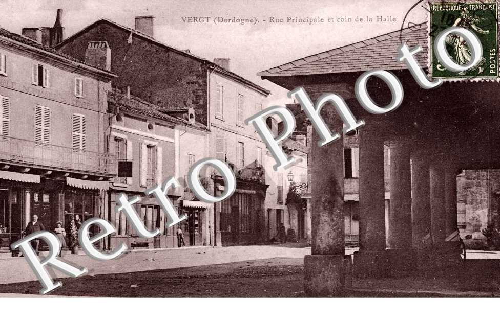 Rue principale et coin de la halle