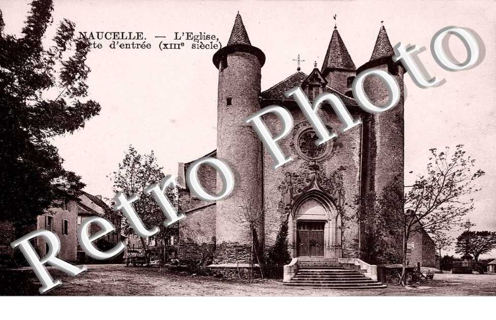 L'eglise - porte d'entree
