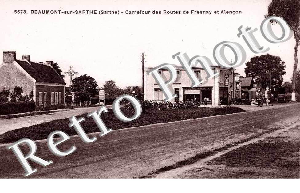 Carrefour des routes de Fresnay et Alencon