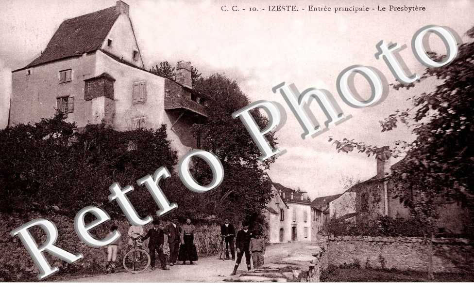 Entree principale - le presbytere