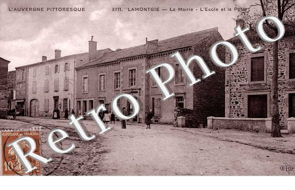 La Mairie - l'Ecole et la Poste