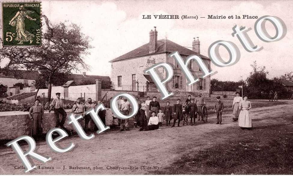 MAIRIE ET LA PLACE