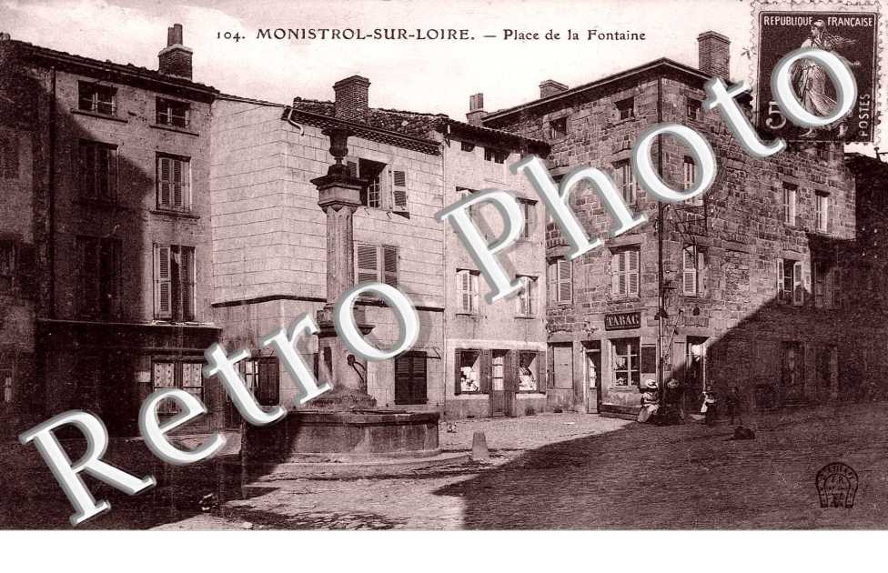 PLACE DE LA FONTAINE