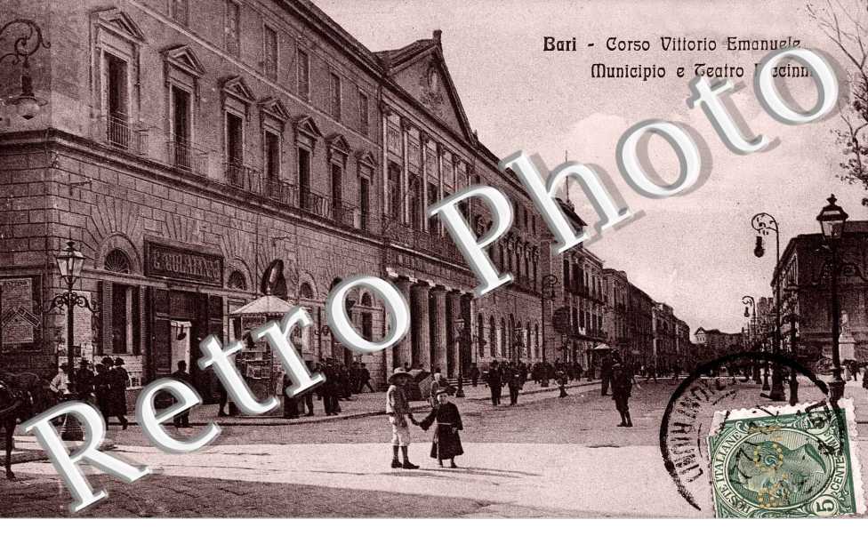 Corso Vittorio Emanuele - Municipio e Theatro Piccini