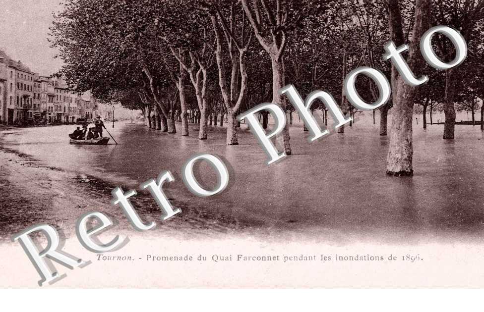 Promenade du quai Farconnet pendant les inondations de 1896