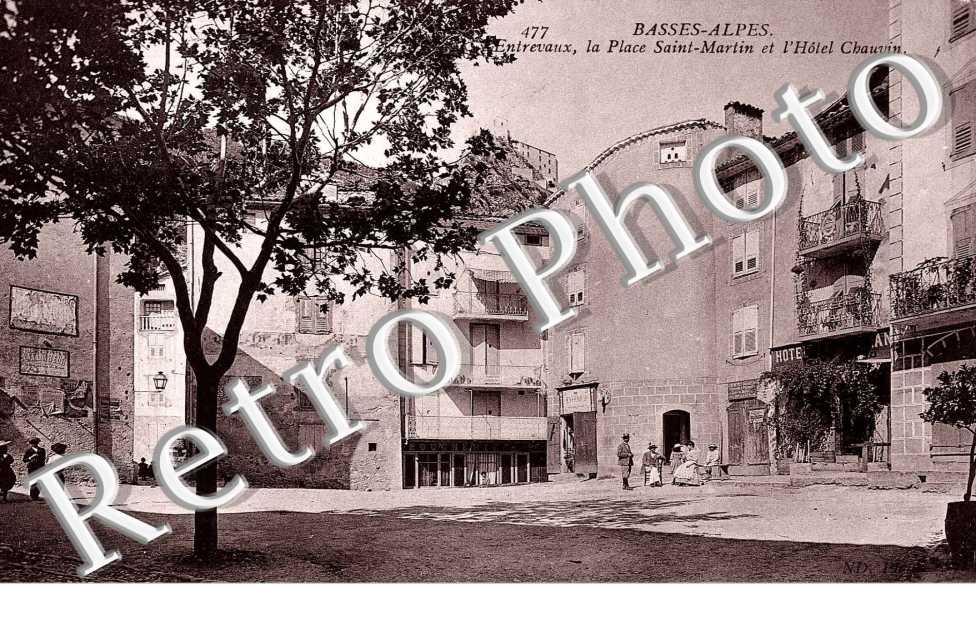 La place Saint Martin et l'Hotel Chauvin