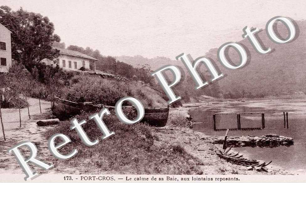 le Calme de sa baie, aux lointains reposants