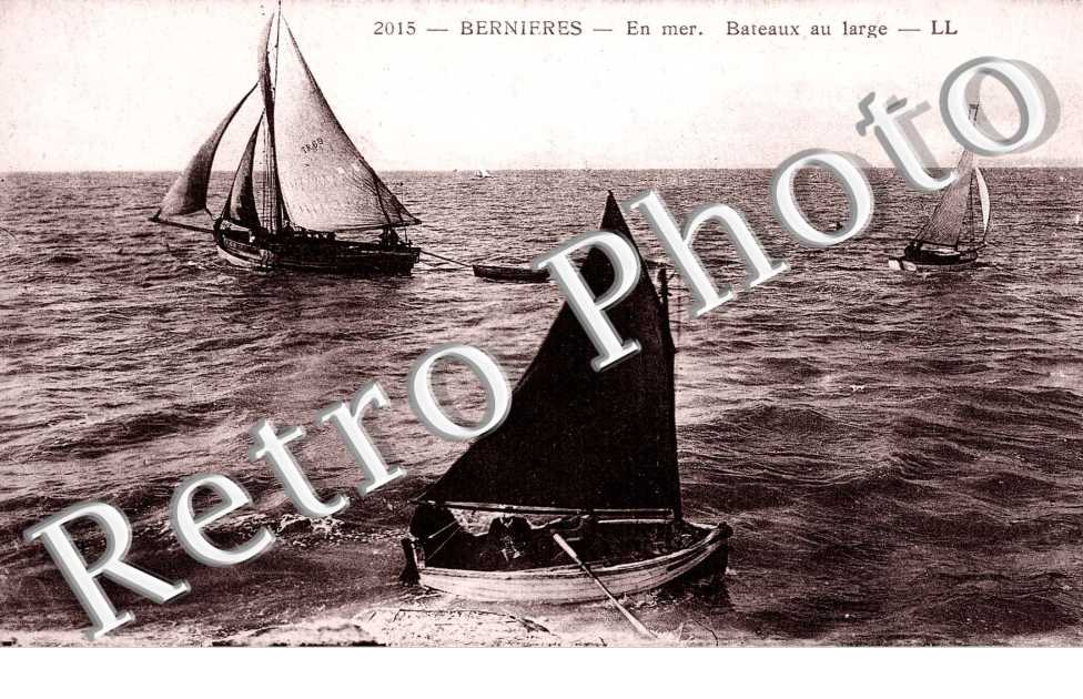 Bateaux au large