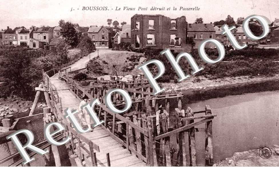 le Vieux pont détruit et la passerelle