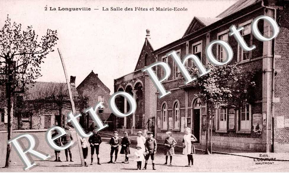 La salle de fetes et mairie-ecole