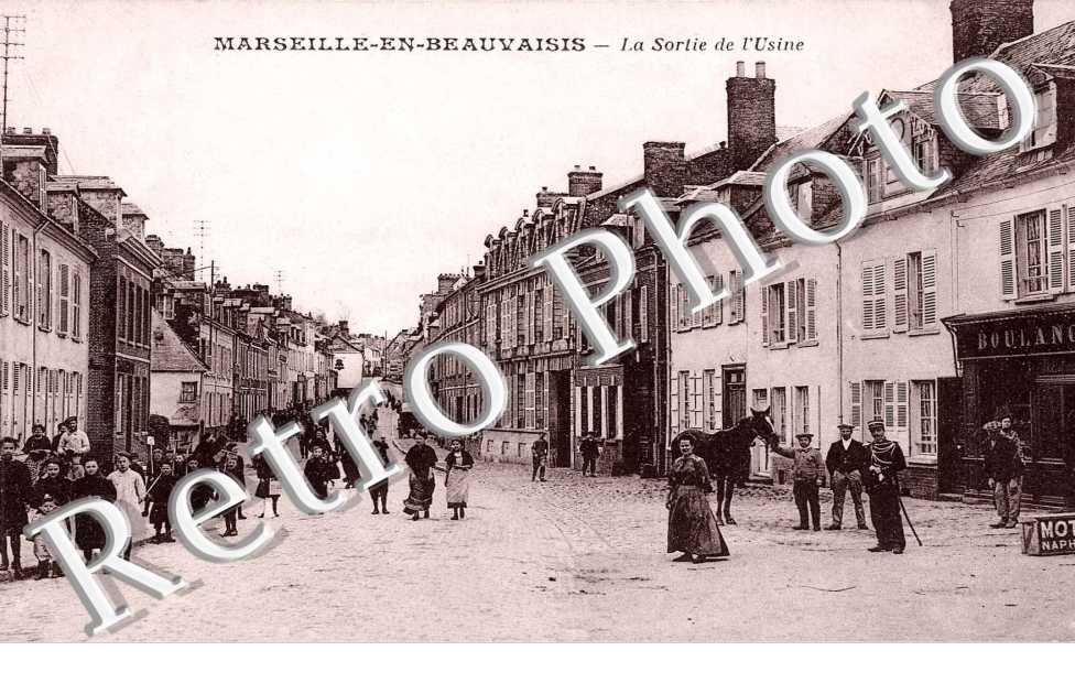 la sortie de l' usine