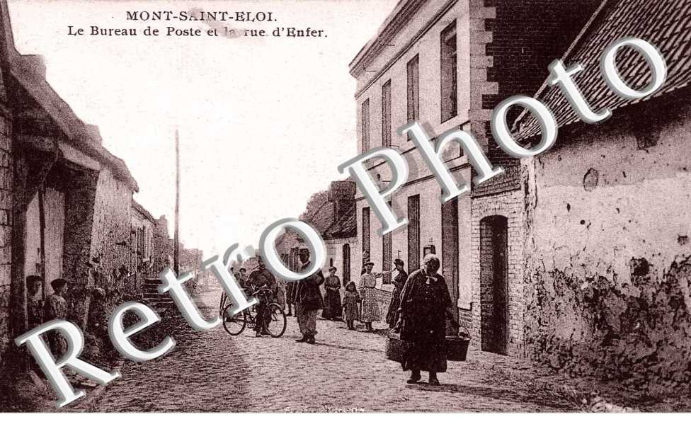 Bureau de poste et la rue d'enfer