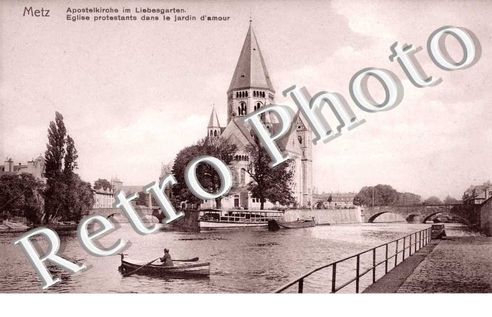 église protestante dans le jardin d'amour
