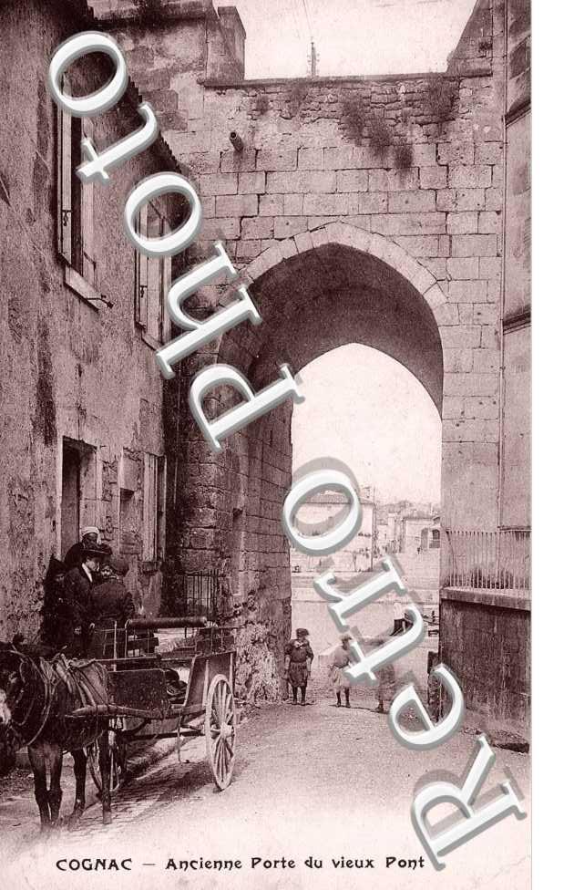 Ancienne porte du vieux pont