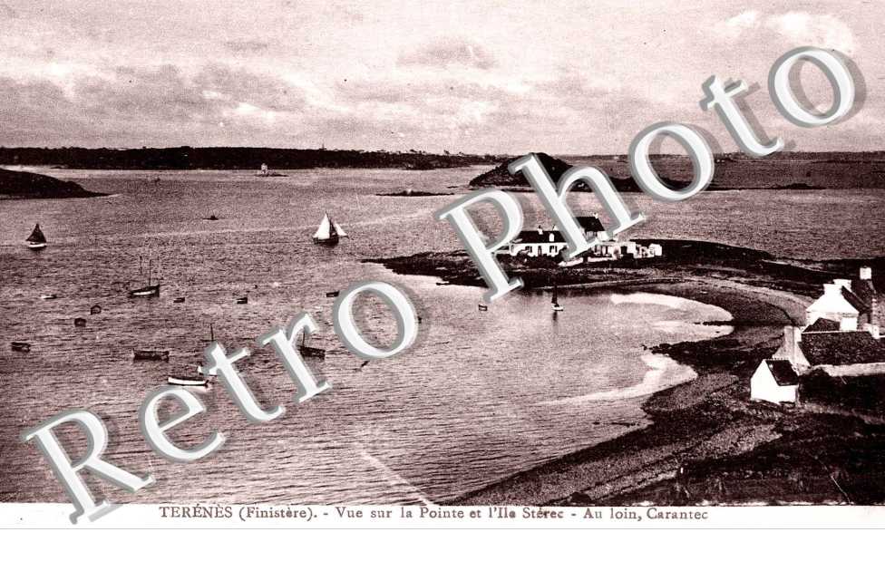 Terenes  Vue sur la Pointe et l'Ile Sterec