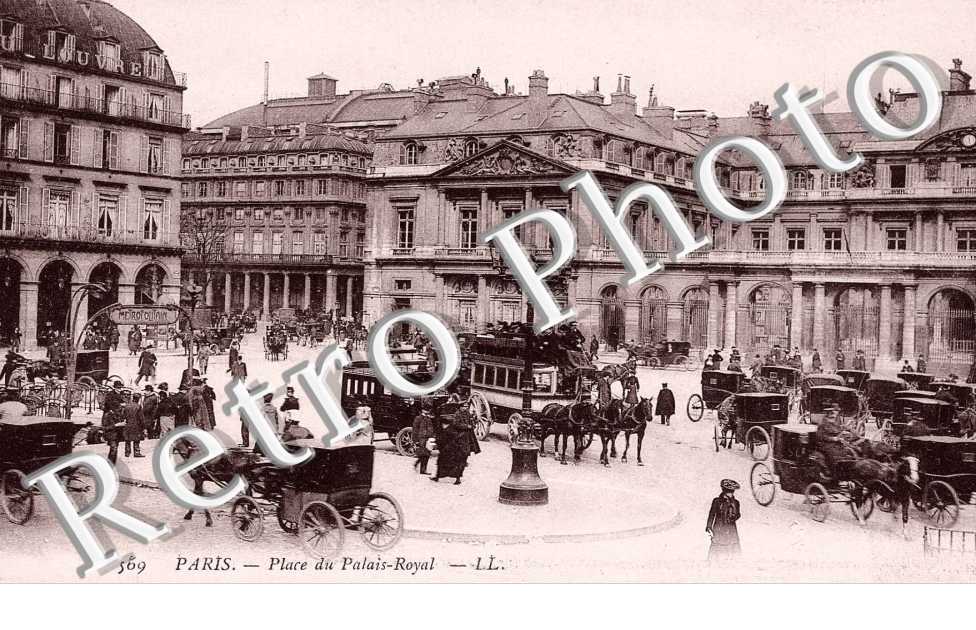 place dU PALAIS ROYAL