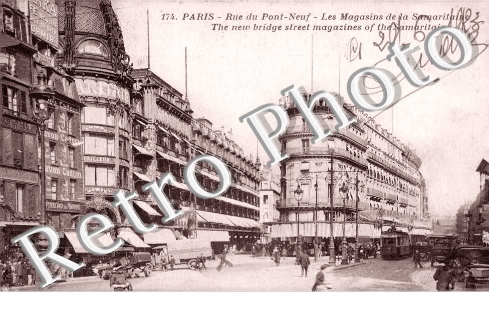 Rue du Pont Neuf  La Samaritaine