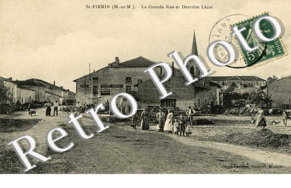 La Grande Rue et derriere Lecot