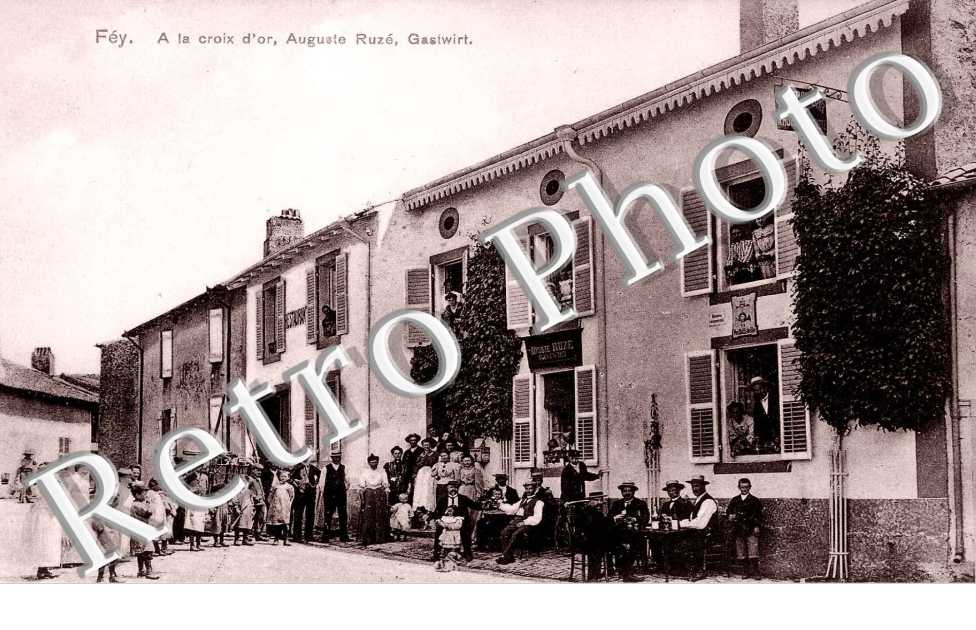 A la croix d'or Auguste Ruze, Gastwirt.