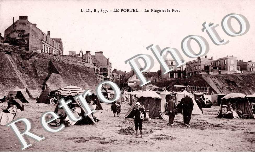 LA PLAGE ET LE PORT