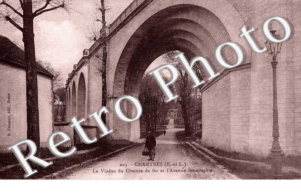 Viaduc du chemin de fer et l'avenue Beaurepere