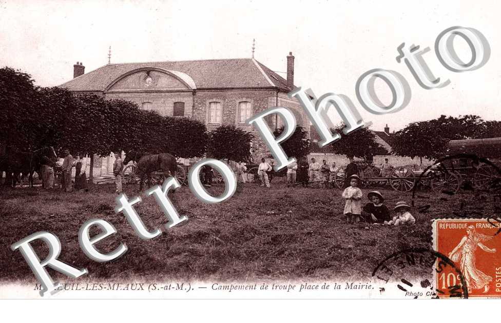 Campement de Troupe place de la Mairie