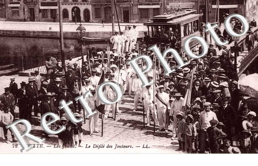 le defile des jouteurs