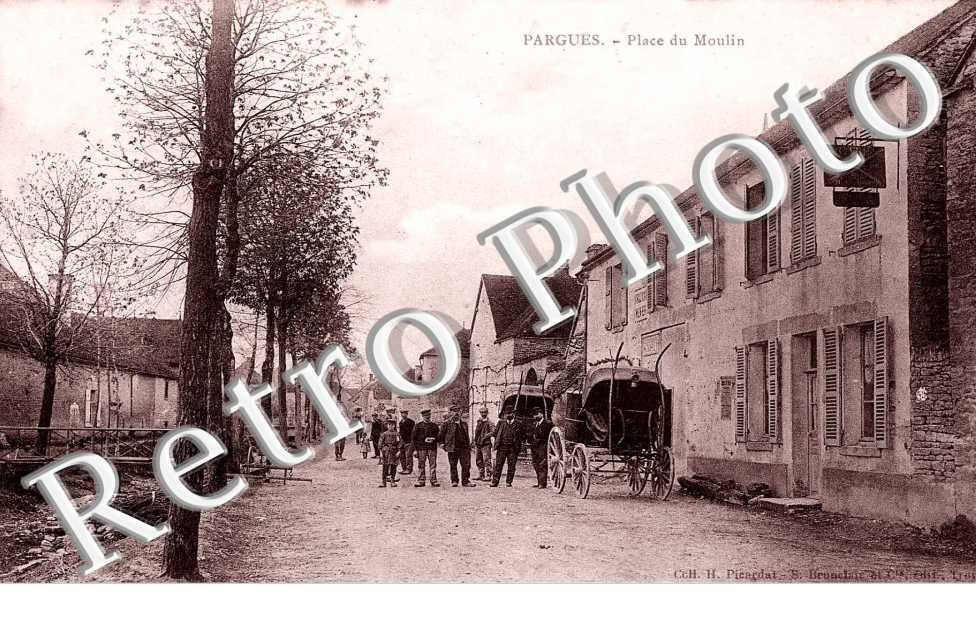place du Moulin