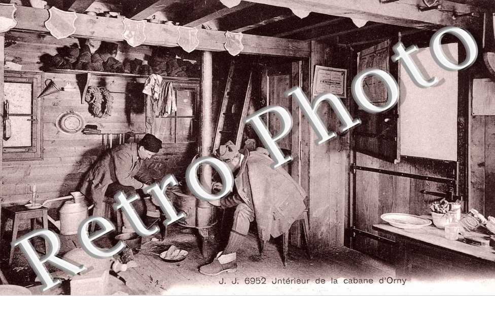 Interieur de la cabane  D'Orny
