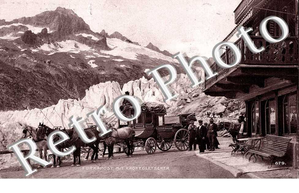 Furkapost mit Rhonegletscher