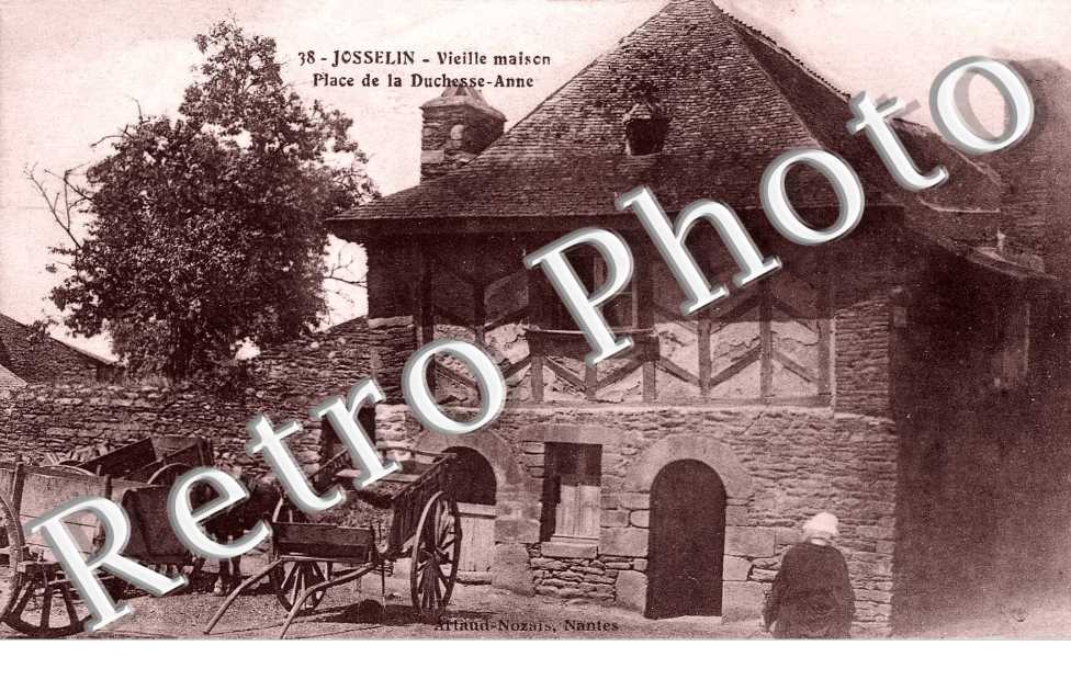 Vieille maison - place de la Duchesse Anne