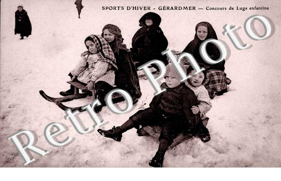 Sport d'Hiver - concours de luge enfantine