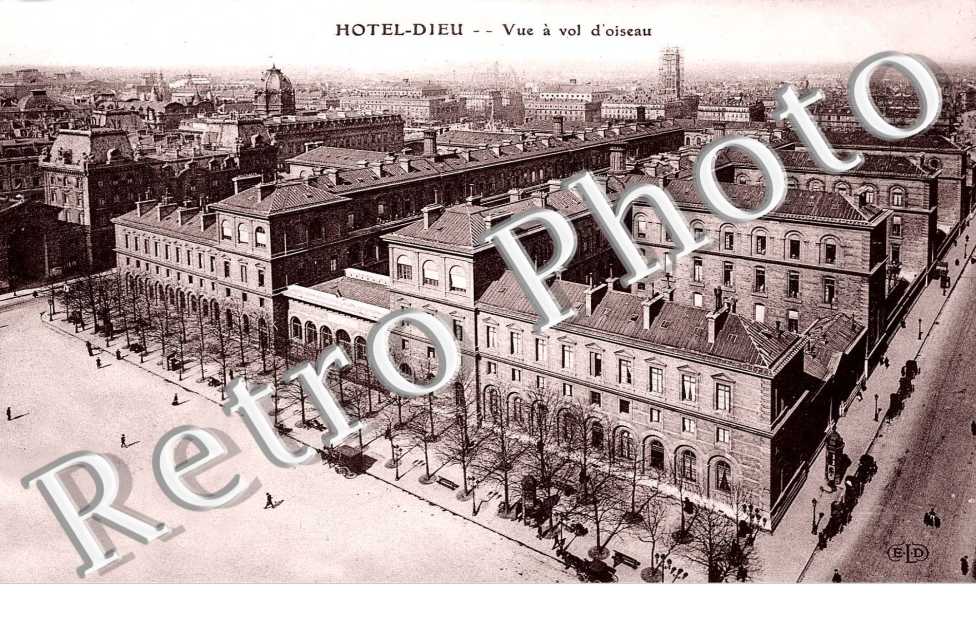 VUE A VOL D'OISEAU