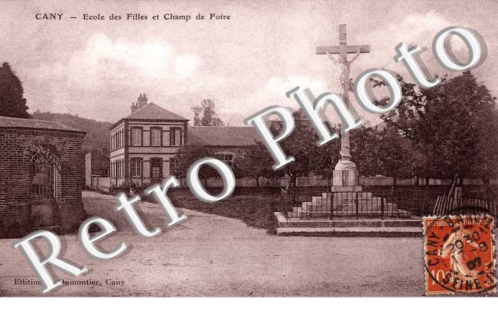 Ecole des Filles et Champ de Foire