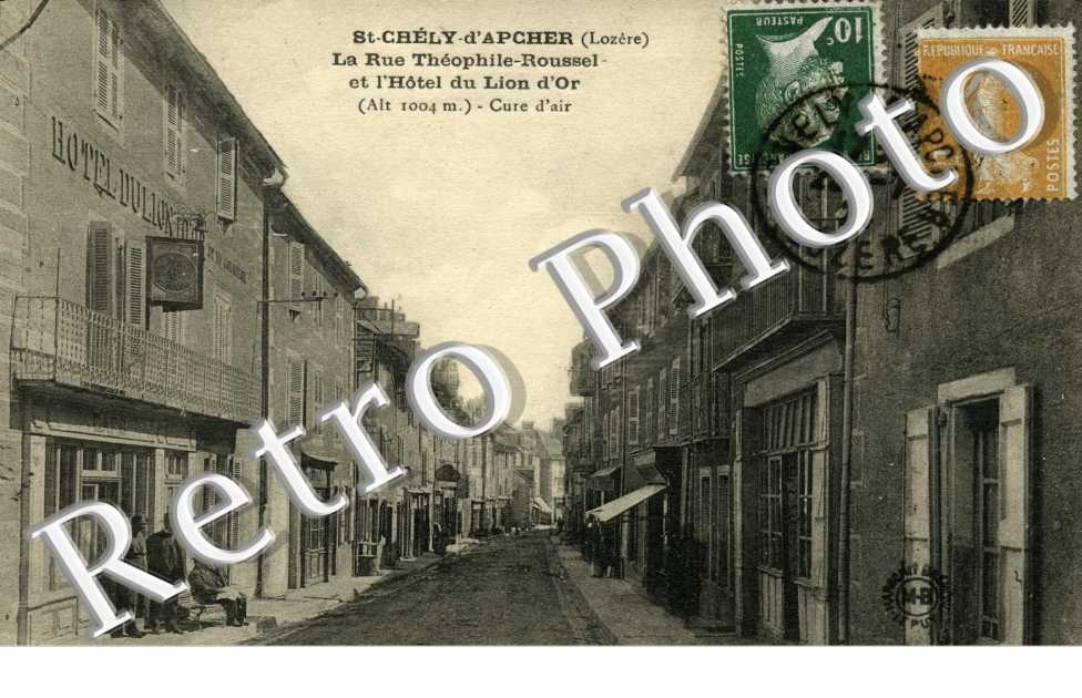 la rue Theophile Roussel et l'Hotel du Lion d'Or - cure d'air