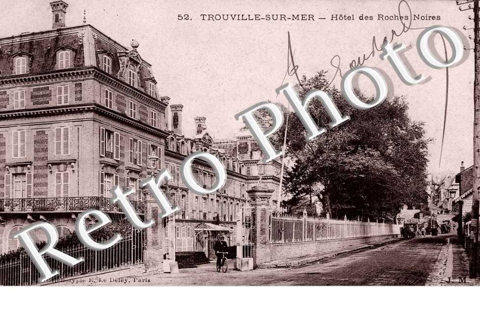 L'HOTEL DES ROCHES NOIRES