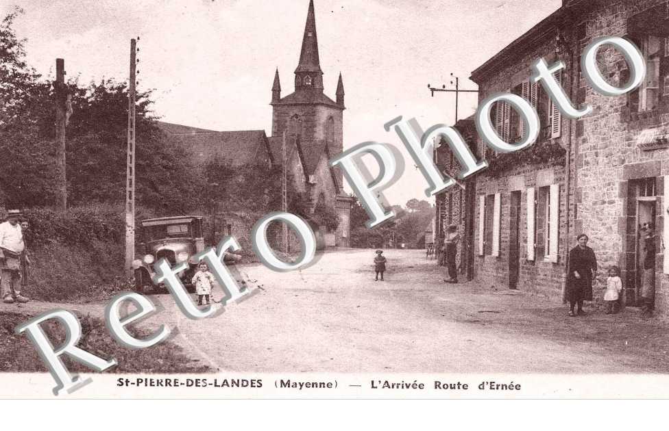 l'Arrivée Route d'Ernée