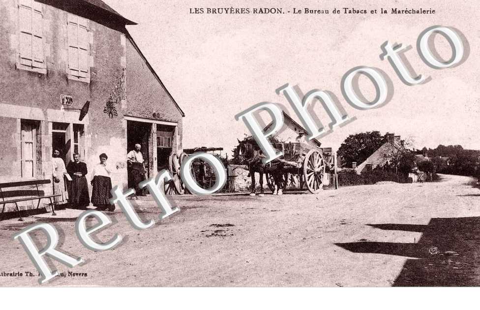 Les Bruyeres-Radon, le bureau de tabac et la marechalerie