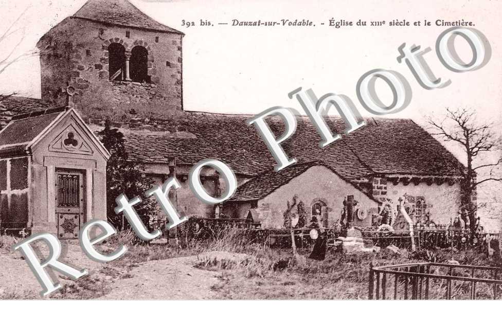 Eglise et Cimetiere