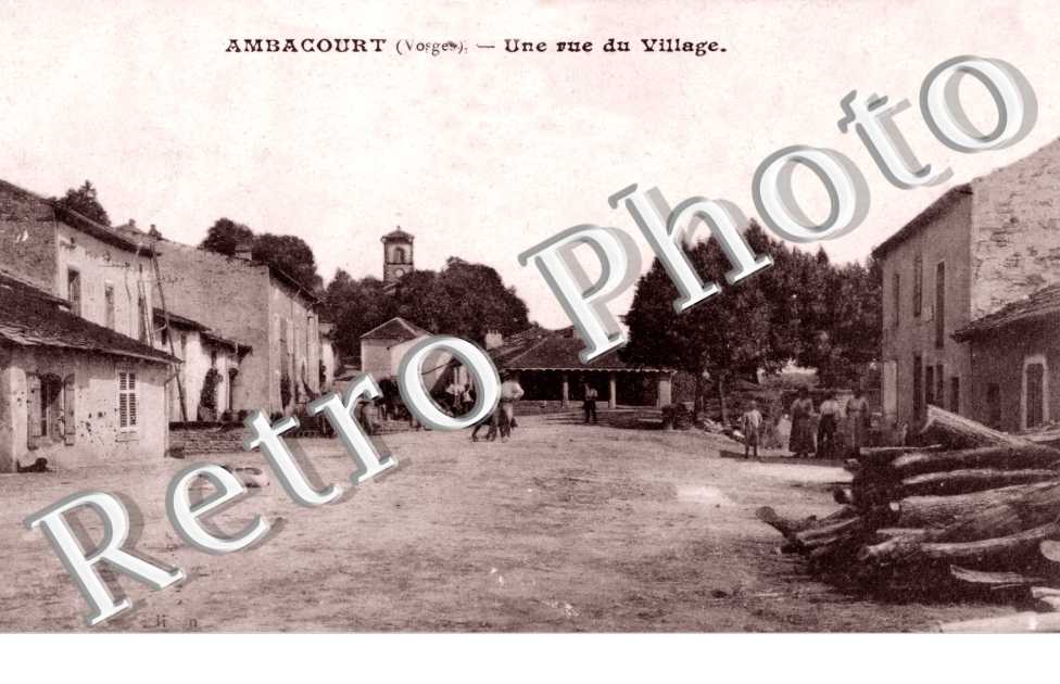 Une rue du village
