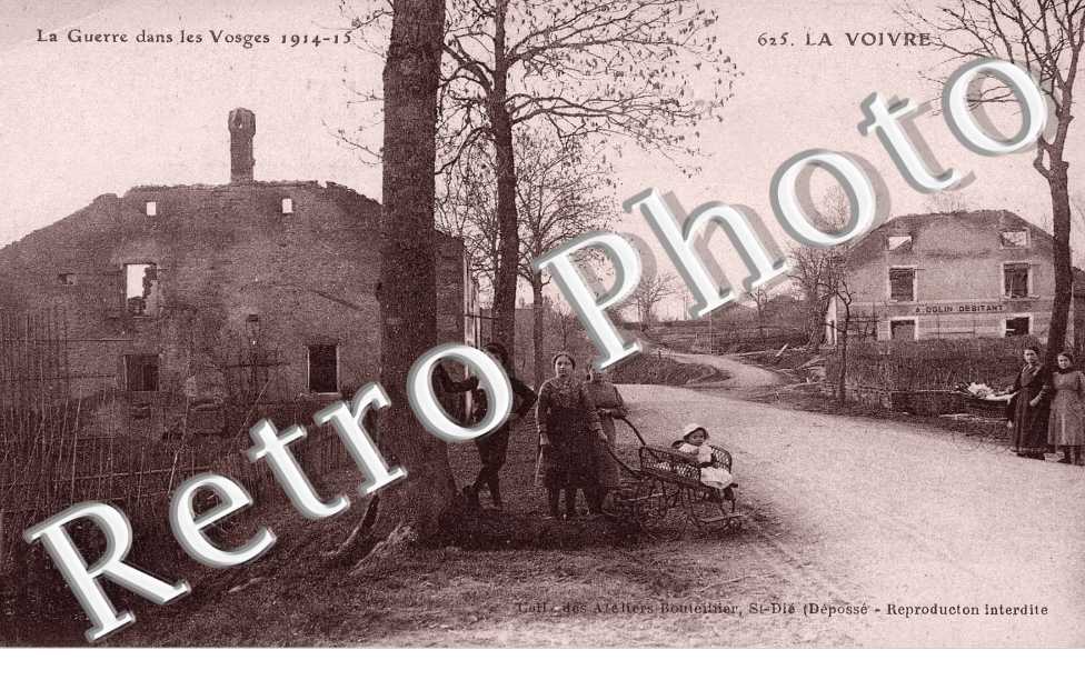 (une rue et ses habitants)