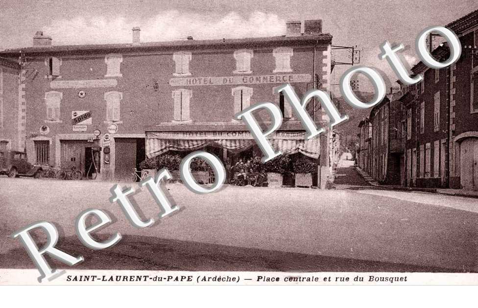 Place centrale et rue du Bousquet (Hotel du Commerce)