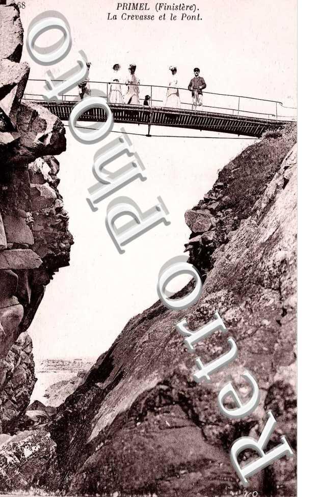 PRIMEL la crevasse et le pont