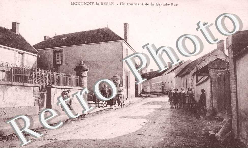 un tournant de la Grande Rue